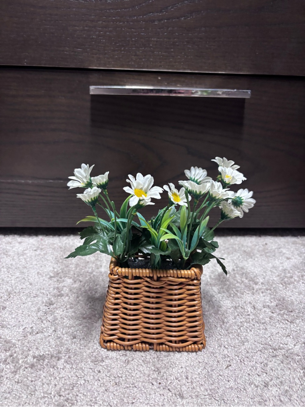 Artificial White Daisy Arrangement in Woven Basket